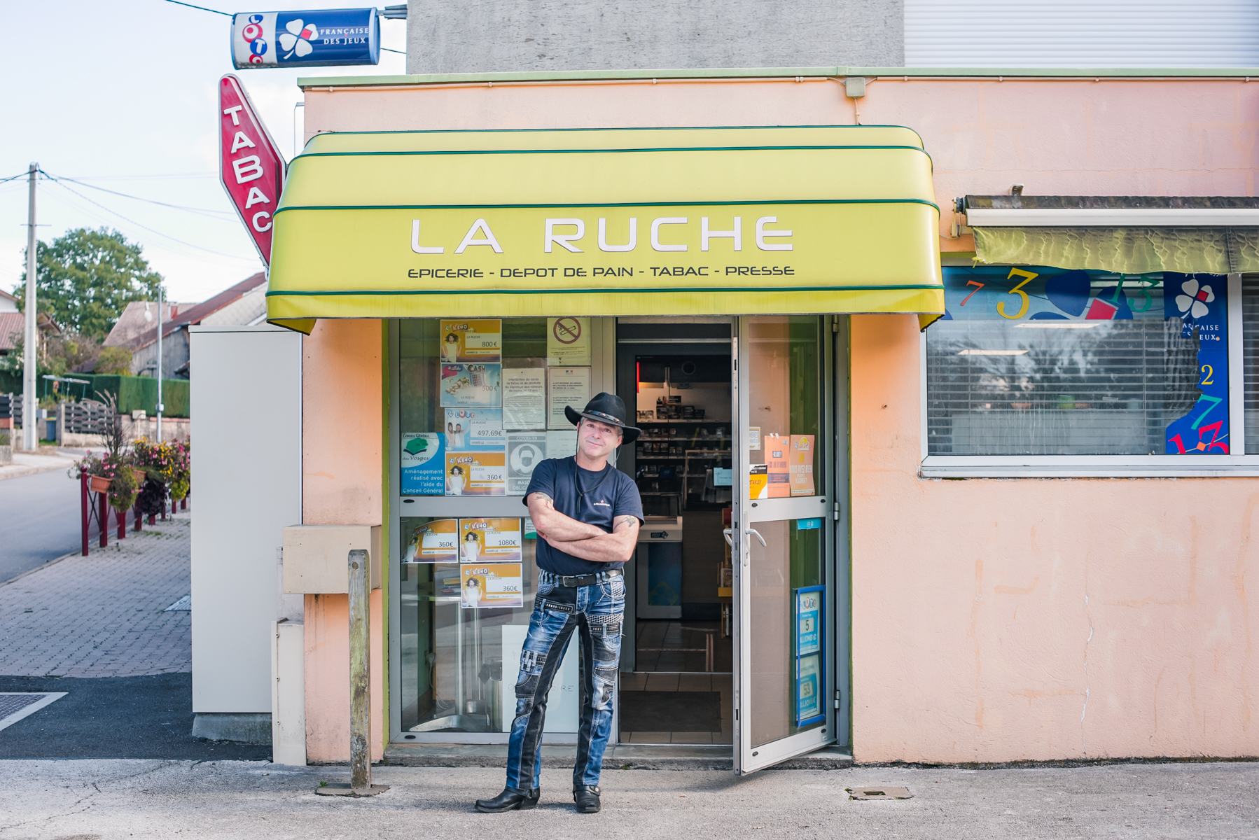 Photo de l'épicier : Épicerie  La Ruche  - Pratique - Bourgonce
