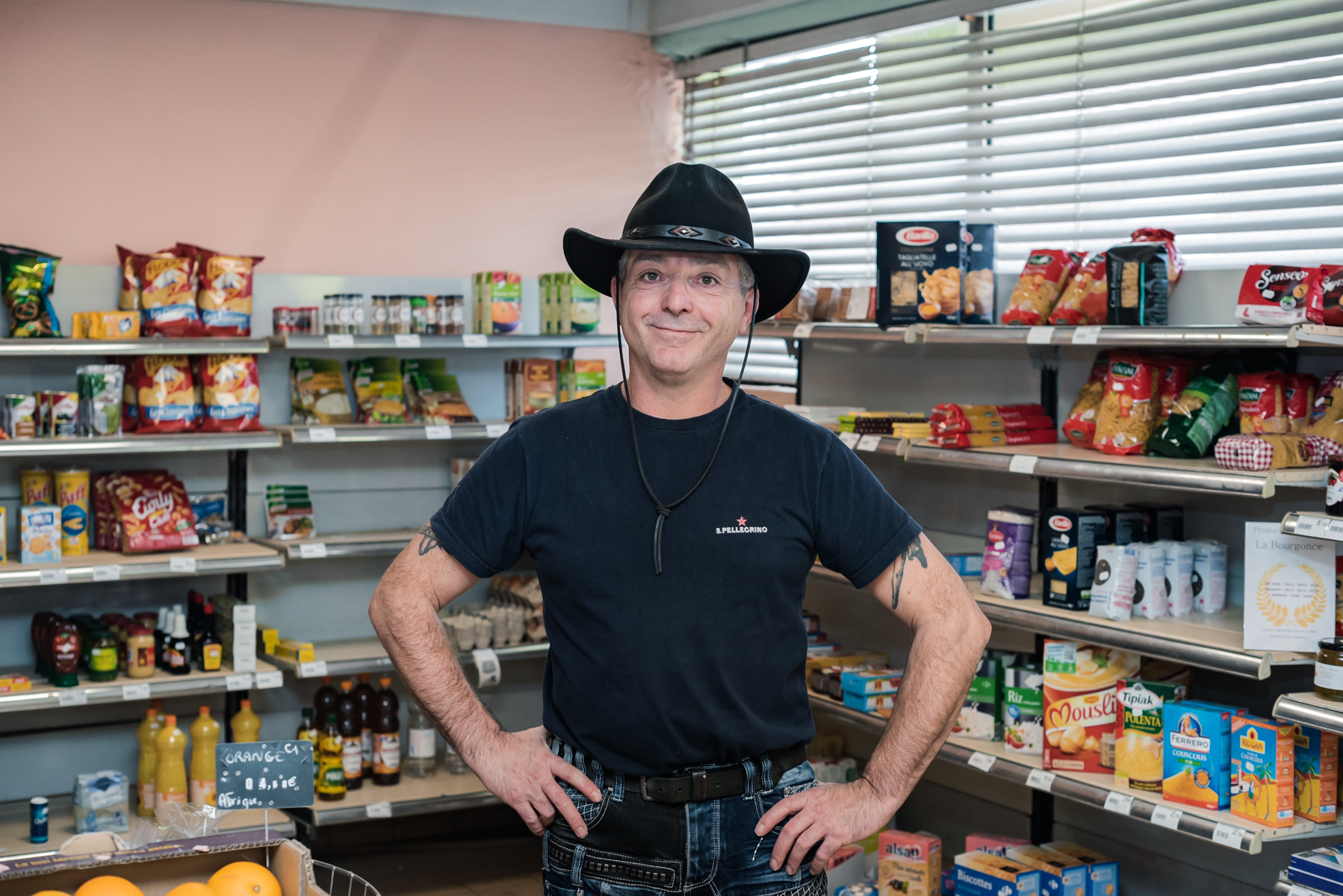 Photo de l'épicier : Épicerie  La Ruche  - Pratique - Bourgonce